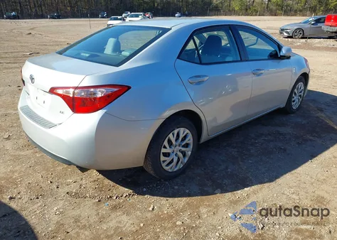 2017 Toyota Corolla Le z USA, uszkodzony, nr VIN 5YFBURHE2HP668918